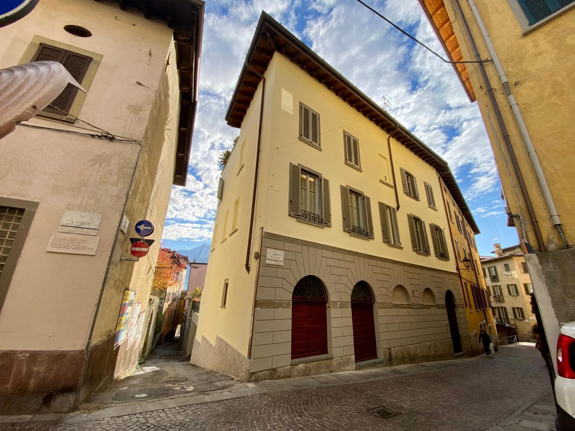 Casa Anna Apartment Lovere Exterior photo